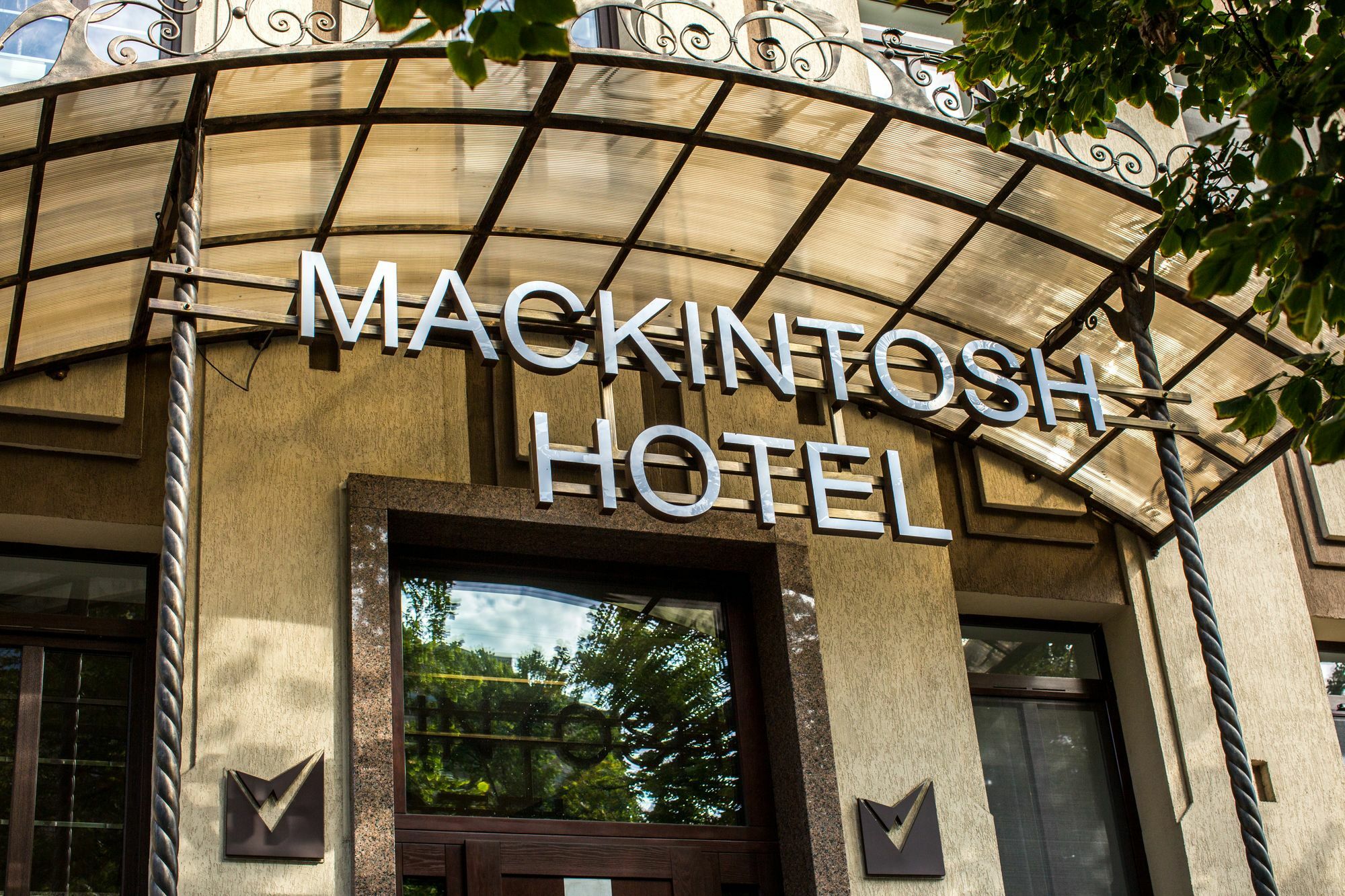 Mackintosh Hotel Kiev Exterior foto